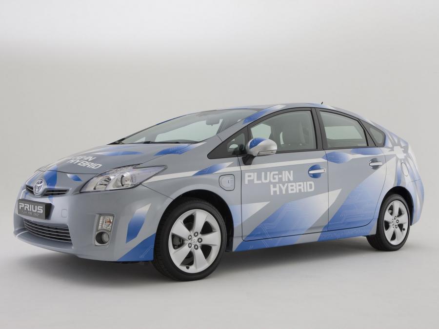  Toyota Prius Plug-In Hybrid Concept 2009 года  (фото 18 из 18)